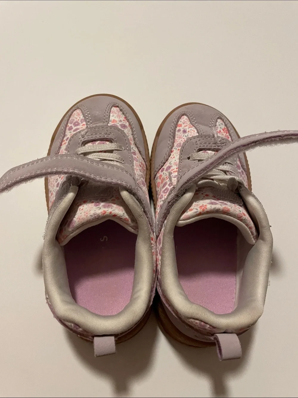 Carter’s Toddler Size 10 Floral Light Purple Sneakers Faux Laces Velcro Strap
